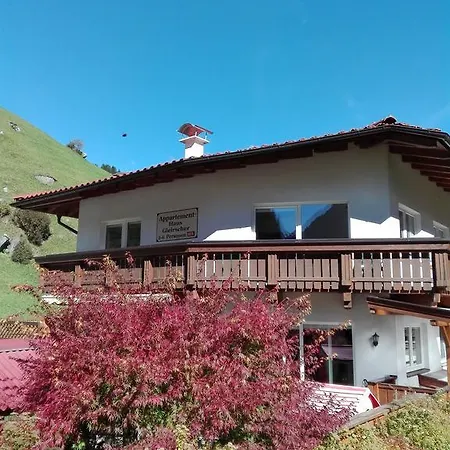 Appartementhaus Gleirscher アパート *