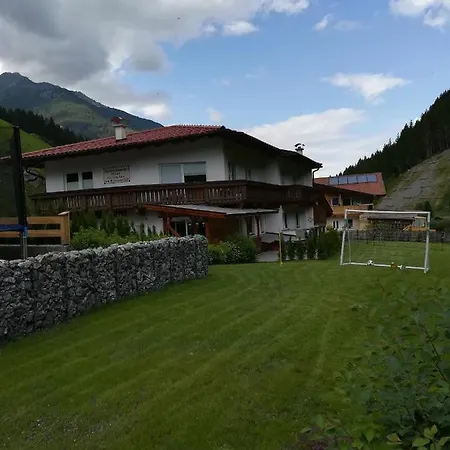Appartementhaus Gleirscher Нойштифт-им-Штубайталь